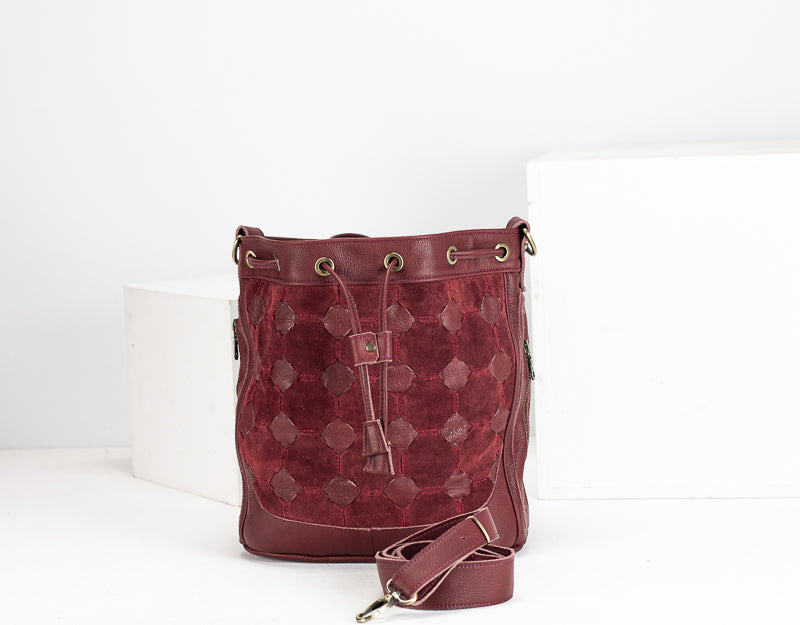 Danae bag - Burgundy handwoven leather