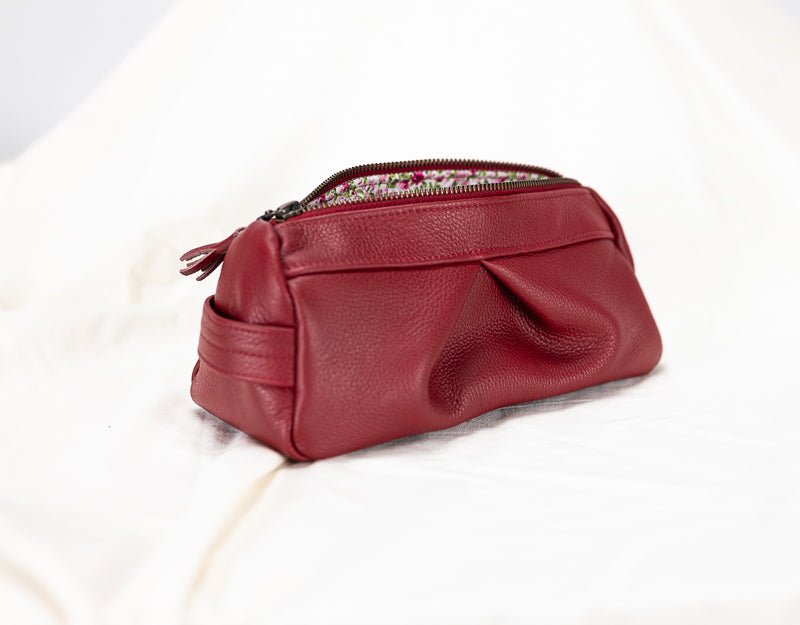 Estia case - Deep red leather - milloobags