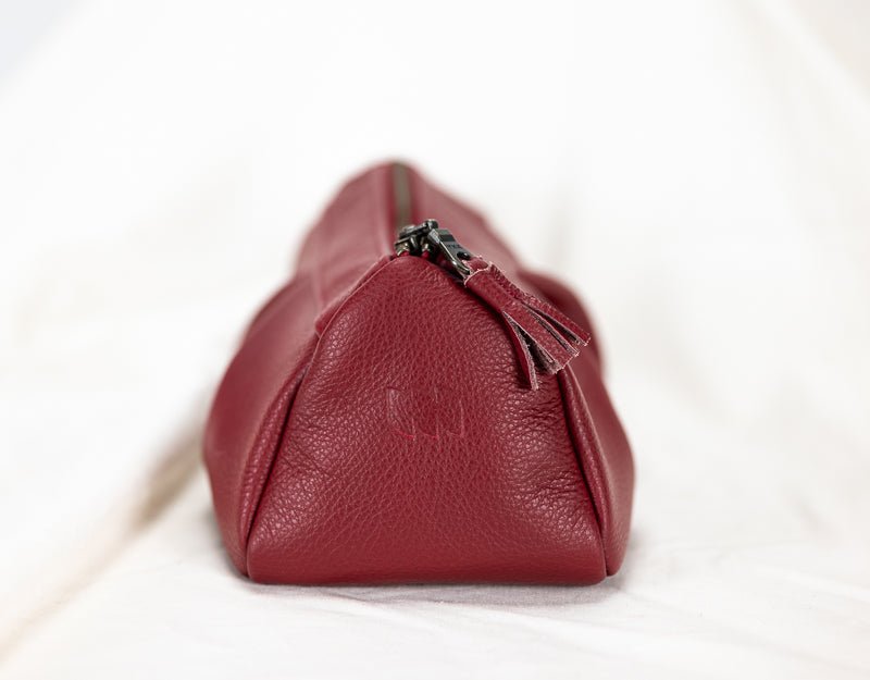 Estia case - Deep red leather - milloobags