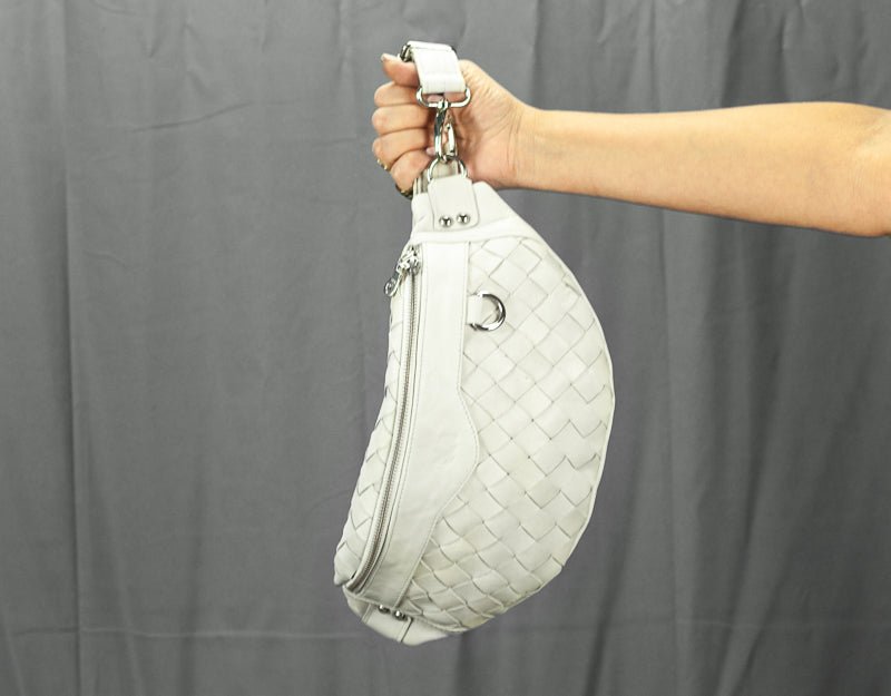 Haris fanny pack - Offwhite handwoven leather - milloobags