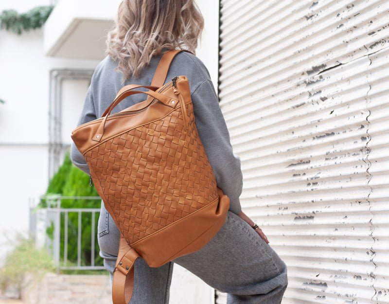 Minos backpack - Tabac brown hand woven leather - milloobags