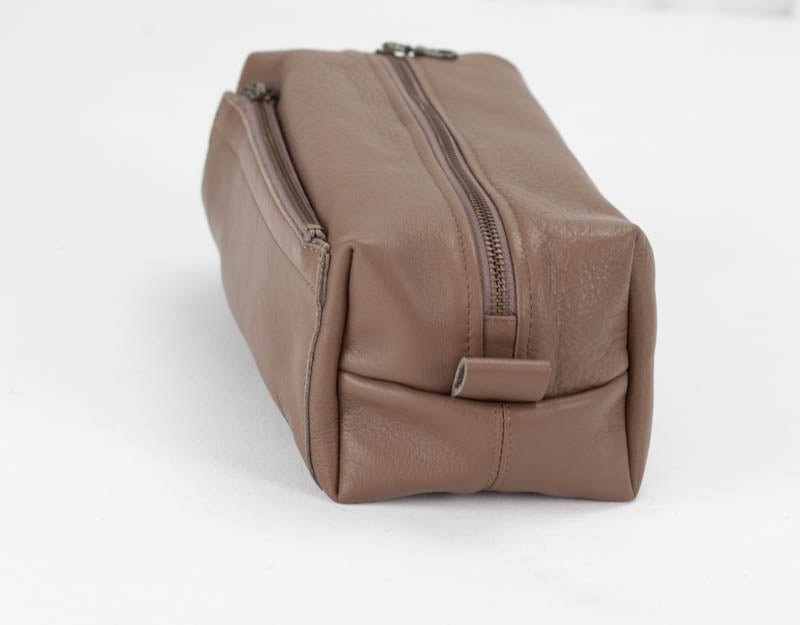 Skiron case- Coffee Brown leather - milloobags